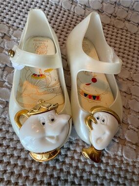 Mini Melissa Kids' Ivory Beauty and the Beast Mary Jane Shoes 6c (fit like 5c)